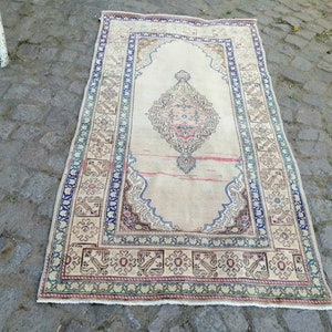 Area rug, Handmade rug, Turkish rug, 3.2x6 ft rug, Unique rug, Vintage rug, Oushak rug, Oriental rug, Medallion rug, Bohemian rug, AY489