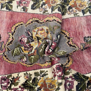 Bessarabian rug 4x6, Karabakh rug, Moldavian scatter rug, Romanian floral rug, Decorative retro rug, Vintage accent rug, Antique wool rug