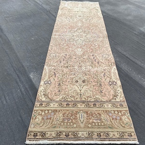 2.7x9.7ft Persian Oriental Antique runner rug,Vintage hallway rug,Oushak turkish rug, Geometric rug,Kitchen rug,Entryway rug, Wool rug, E625
