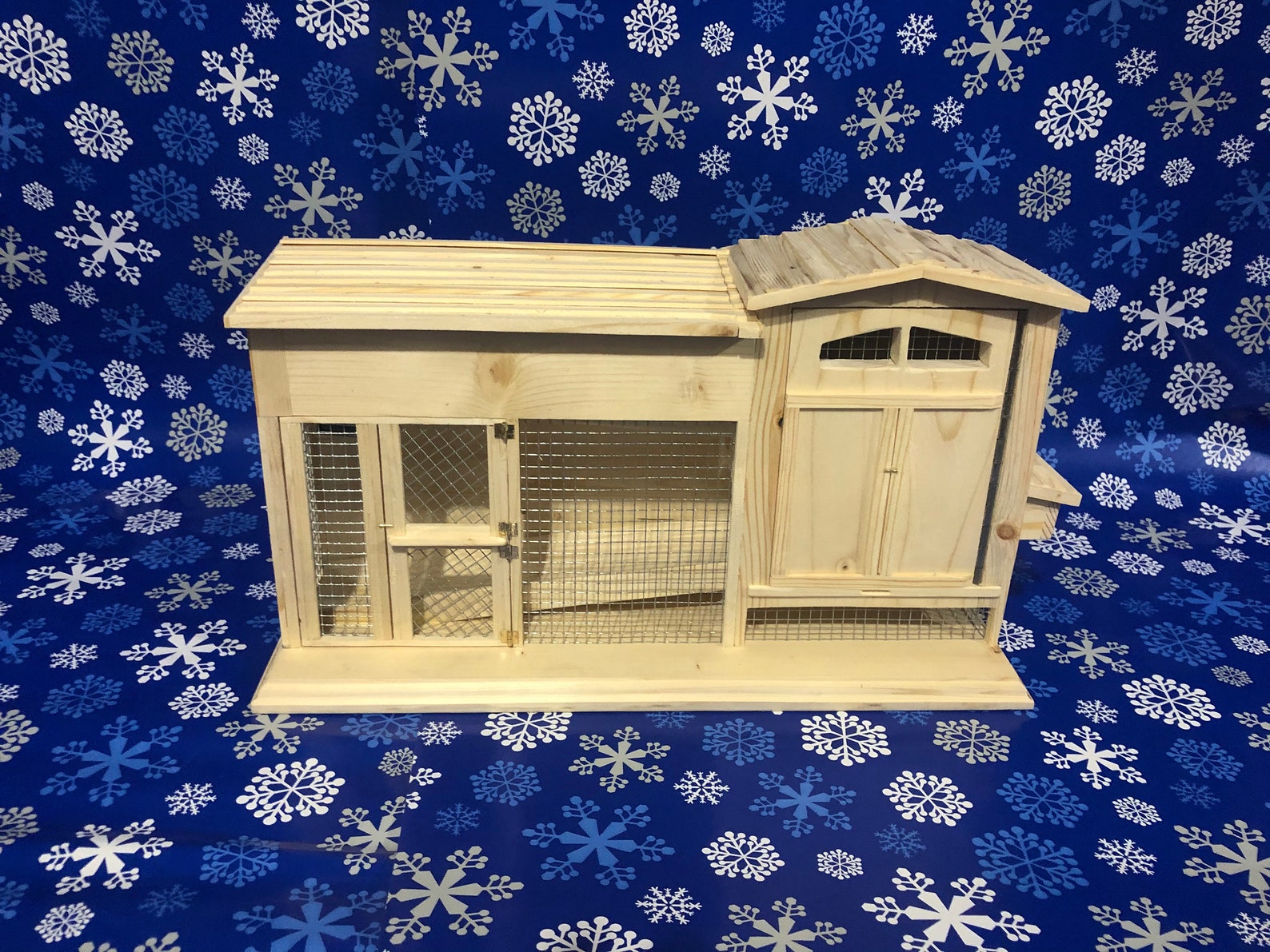 Chicken Coop Egg Holder Etsy