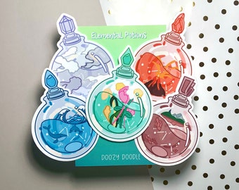 Può includere: Cinque adesivi colorati che raffigurano bottiglie di vetro con diversi elementi al loro interno. Le bottiglie sono etichettate "Elemental Potions" e "Doozy Doodle".