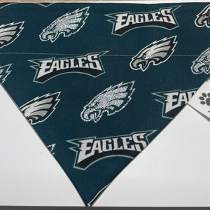 Philadelphia Eagles Slide on Collar reversible dog bandana