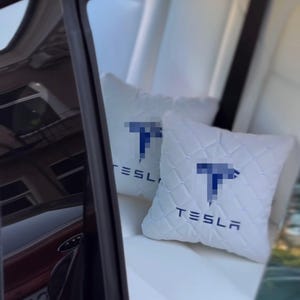 Luxury Leather Car Neck Pillow Set – Personalized Headrest Cushions for Drivers | 3-Piece Travel Gift for Car Lovers