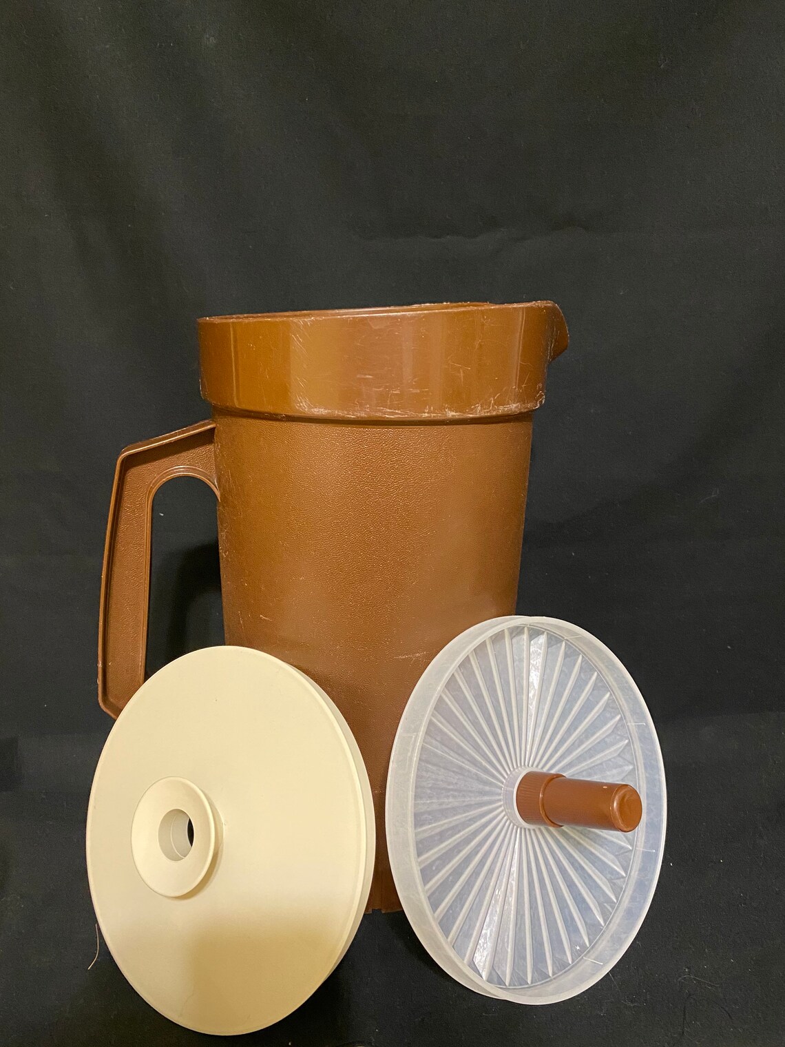 Vintage 2 quart brown Tupperware pitcher 8006 Etsy