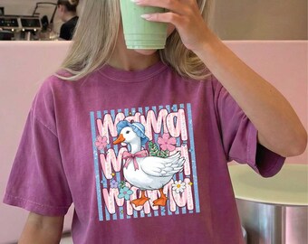 Mama Goose Comfort Colors® T-Shirt, Silly Goose Shirt, Mom Tee, Mother's Day Top, Baby Shower Gift, Pregnancy Reveal Tee, Holiday Mama Shirt