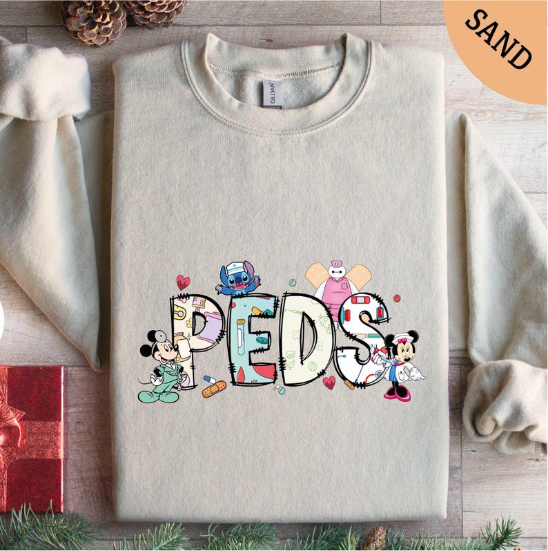 a sweater with the word peps on it