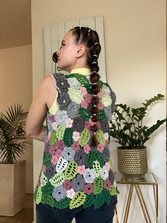 zadel blauwe vinvis onderschrift Handgemaakt gehaakte bloemen vest gehaakte Boho / Hippie vest - Etsy België zadel blauwe vinvis onderschrift Handgemaakt gehaakte bloemen vest gehaakte Boho / Hippie vest - Etsy België