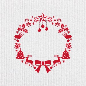 Couronne de Noël SVG avec cerfs, cloches, arc, oiseaux, baies, feuilles, branches pour le cadeau pour Joyeux Noël, Nouvel An, dépôt de coupe de couronne d’hiver