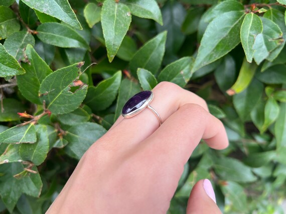 Sterling Silver Amethyst Like Ring - image 2
