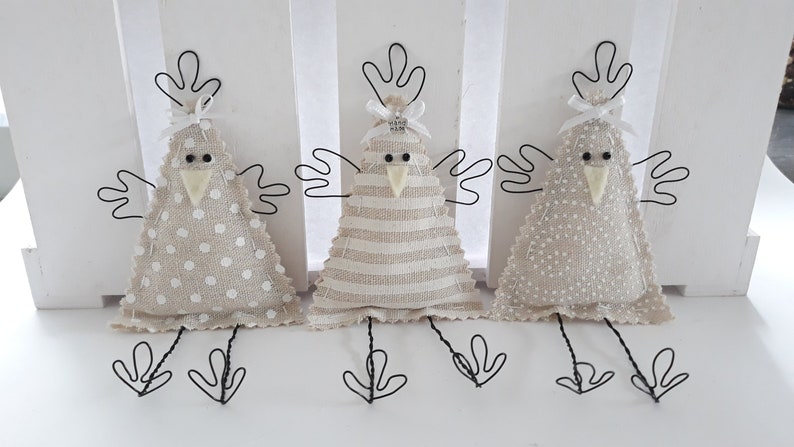 Wire chickens set of 3 Easter decoration spring decoration sewn decorative pendant Easter basket beige white jute fabric gift image 1