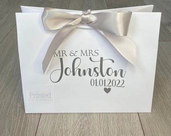 Personalised Gift Bag | Wedding | Mr Mrs | Gift Box | Wedding Gift