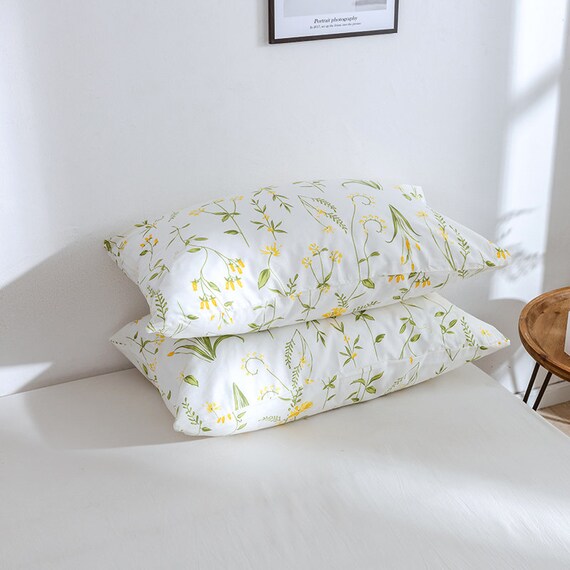 King,3Pcs 100% Cotton Botanical Bedding Set King Size 1 Duvet Cover Chic Yellow Flowers and Green Leaves Patterned Reversible White Comforter Cover 2 Pillow Shams King,3Pcs 100% Cotton Botanical Bedding Set King Size 1 Duvet Cover Chic Yellow Flowers and Green Leaves Patterned Reversible White Comforter Cover 2 Pillow Shams