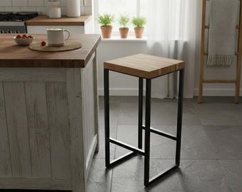 Rustic Oak Butcher Block Bar Stool – Industrial Metal Frame, Counter Height