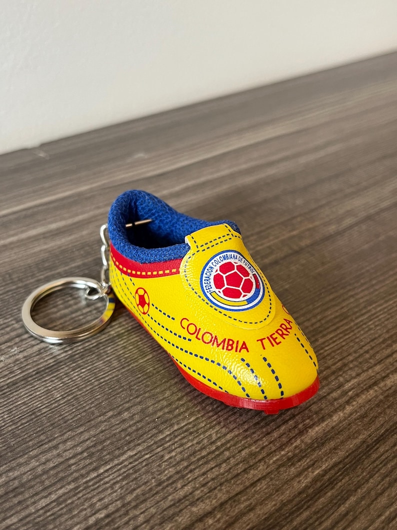 World Cup Keychains Set – Colombia Brazil USA Argentina Mexico Canada ...