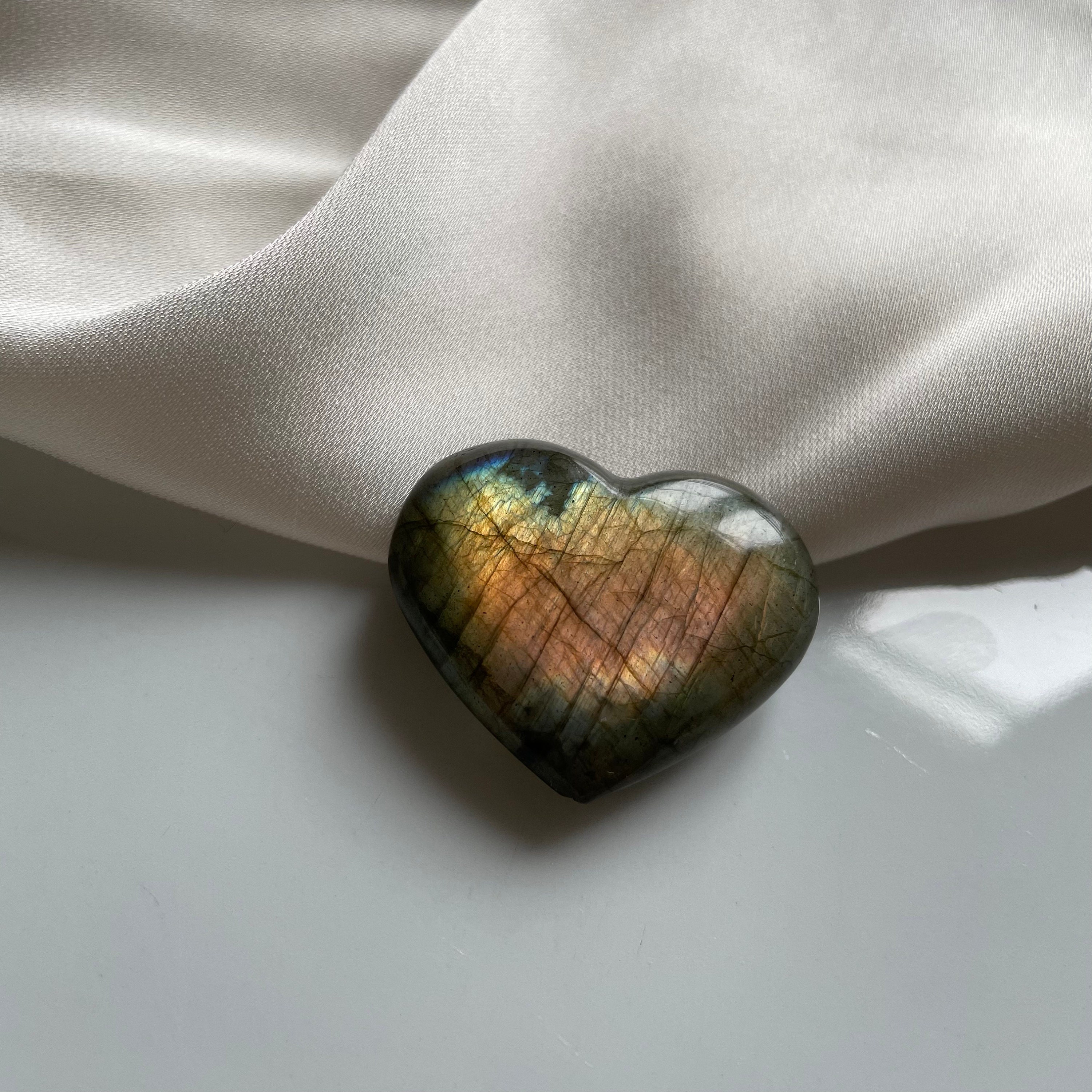 Cœur de Labradorite Coloré - Cadeau Saint-Valentin