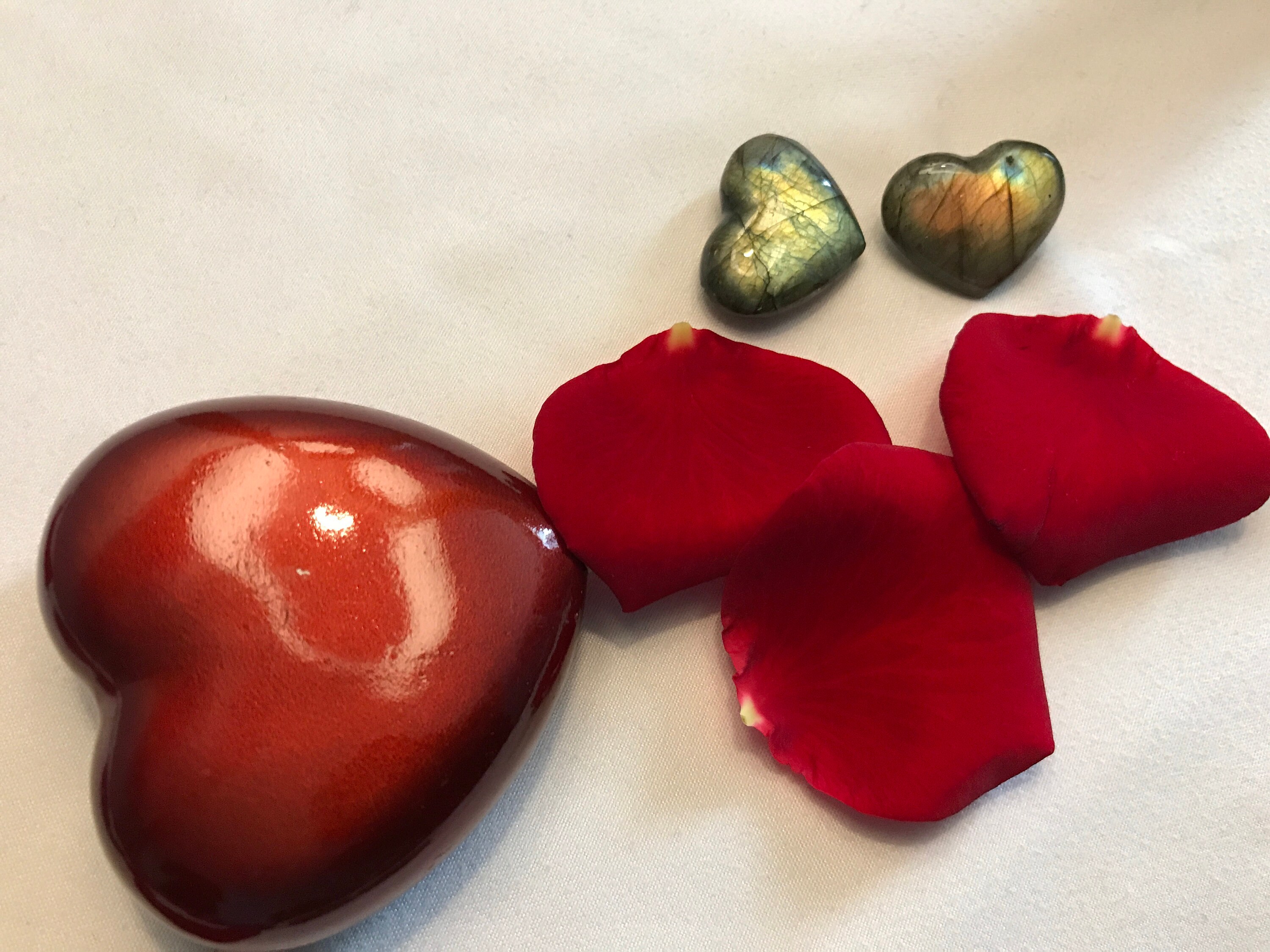 Mini Paire de Pierres Labradorite Coeur. Collection Spéciale Saint Valentin