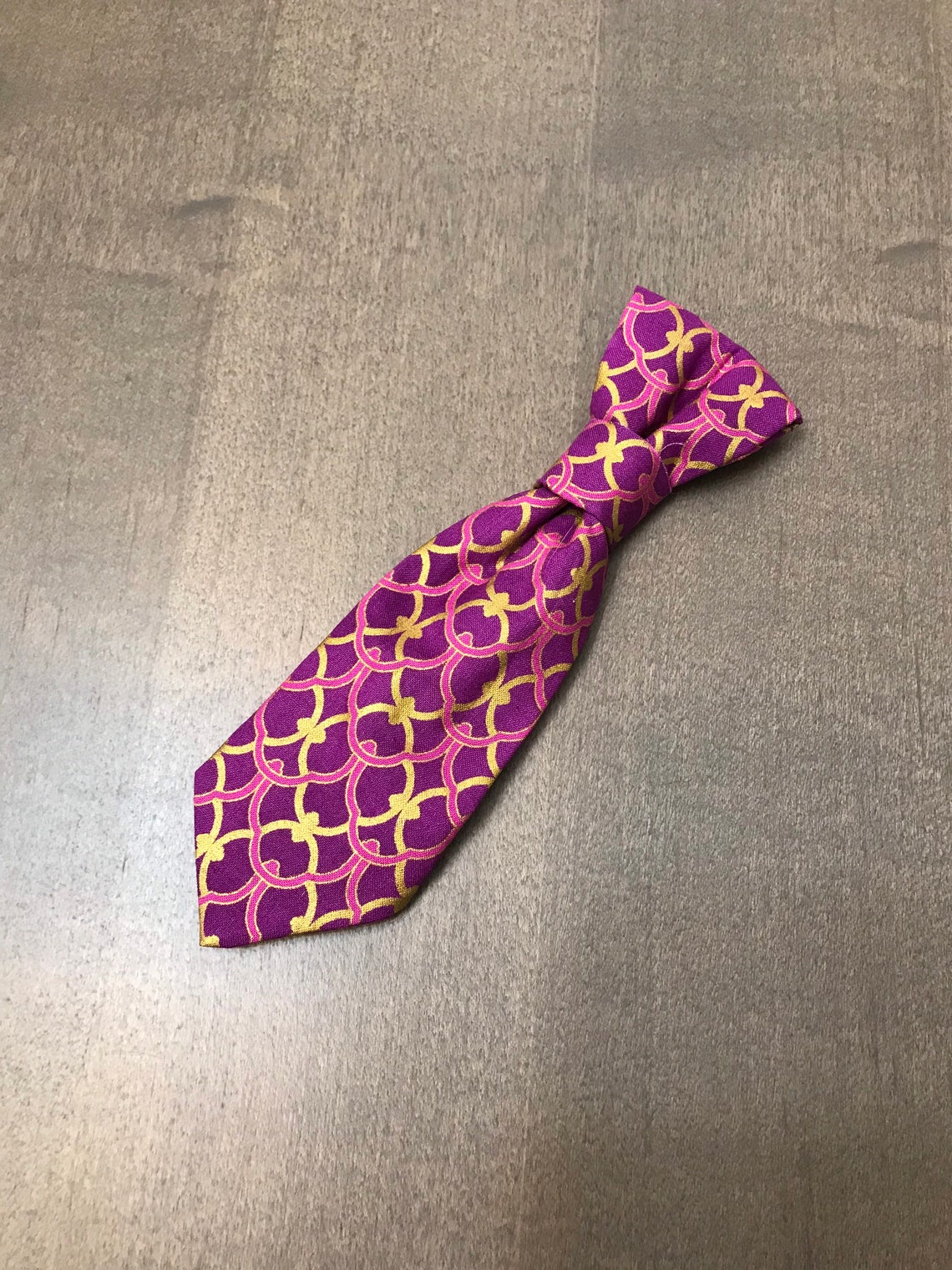 necktie dog