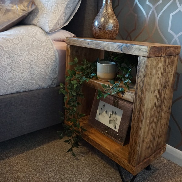 Homemade Rustic Bedside Table | Farmhouse Bedside Table | Side Table | Hairpin Table | Bedside Table | Reclaimed Bedside Table