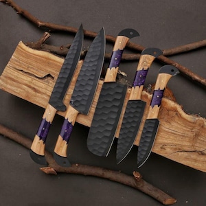 Hand-Forged Damascus Steel Chef Knife Set: BBQ & Kitchen Knives