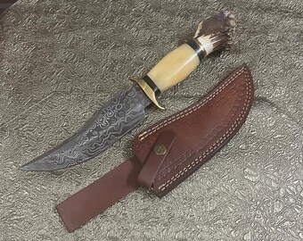 14-Inch Handcrafted Damascus Steel Hunting Bowie Knife with Exquisite Camel Bone and Crown Brass Guard Handle, Complete with Leather Sheath