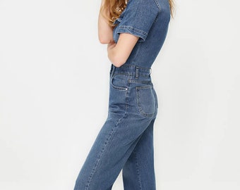 Jeansblauer, langer, detaillierter Jeans-Overall – ganzbeinlanger Leinen-Jumpsuit, Jean-Strampler für Frauen, Geschenk für Frauen, Jumpsuit Damen Leinen, Strampler