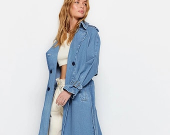 Denim Blue Women Trench Coat, Classy Long Trench Coat, Spring Long Sleeve Knee Length Jean Jacket Loose Double-breasted Denim Belted Trench