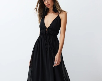 Black Maxi Chiffon Strappy Summer Dress | Black Patterned A-Line Ruffle Detailed Lined Chiffon Maxi Night Dress | Maxi Strappy Night Dress