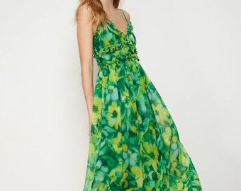 Green Maxi Chiffon Strappy Summer Dress | Green Floral Patterned A-Line Ruffle Detailed Lined Chiffon Maxi Woven Dress | Maxi Strappy Dress