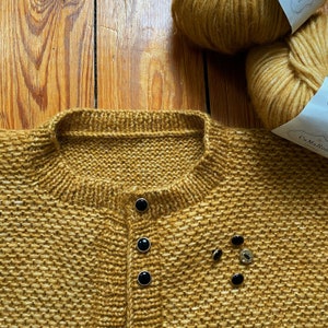 Knitting Pattern English Gwenynen Cardi Flat Knit For Beginners image 6