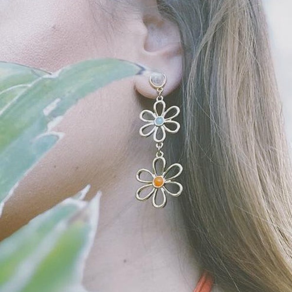 Sammy Earrings, Flower-themed, Fashion Pendant Earrings, Golden Flower with Orange, Blue Details, Versatile Style, Flower Shape Jewelry