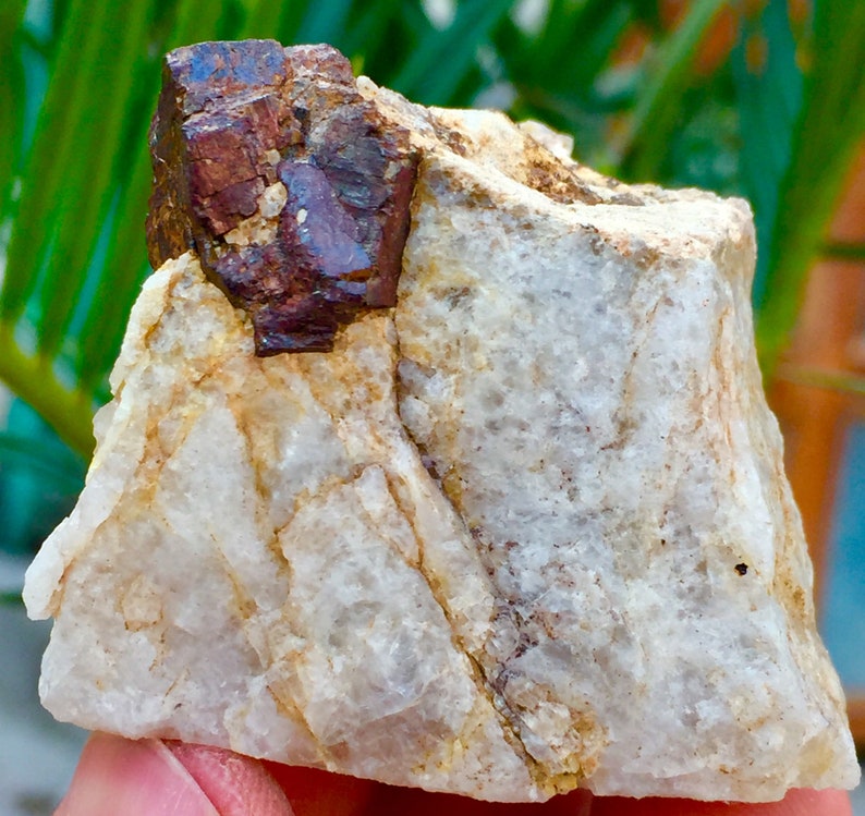 440 CTS Natural and Fantastic Red Color Garnet with Albite specimen