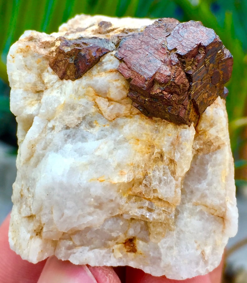 440 CTS Natural and Fantastic Red Color Garnet with Albite specimen