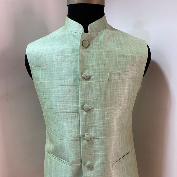 vêtements ethniques mens pour le mariage, sherwani hommes, vêtements ethniques pour hommes acheter en ligne, mens créateurs de vêtements ethniques en Inde, veste Nehru, pyjama kurta