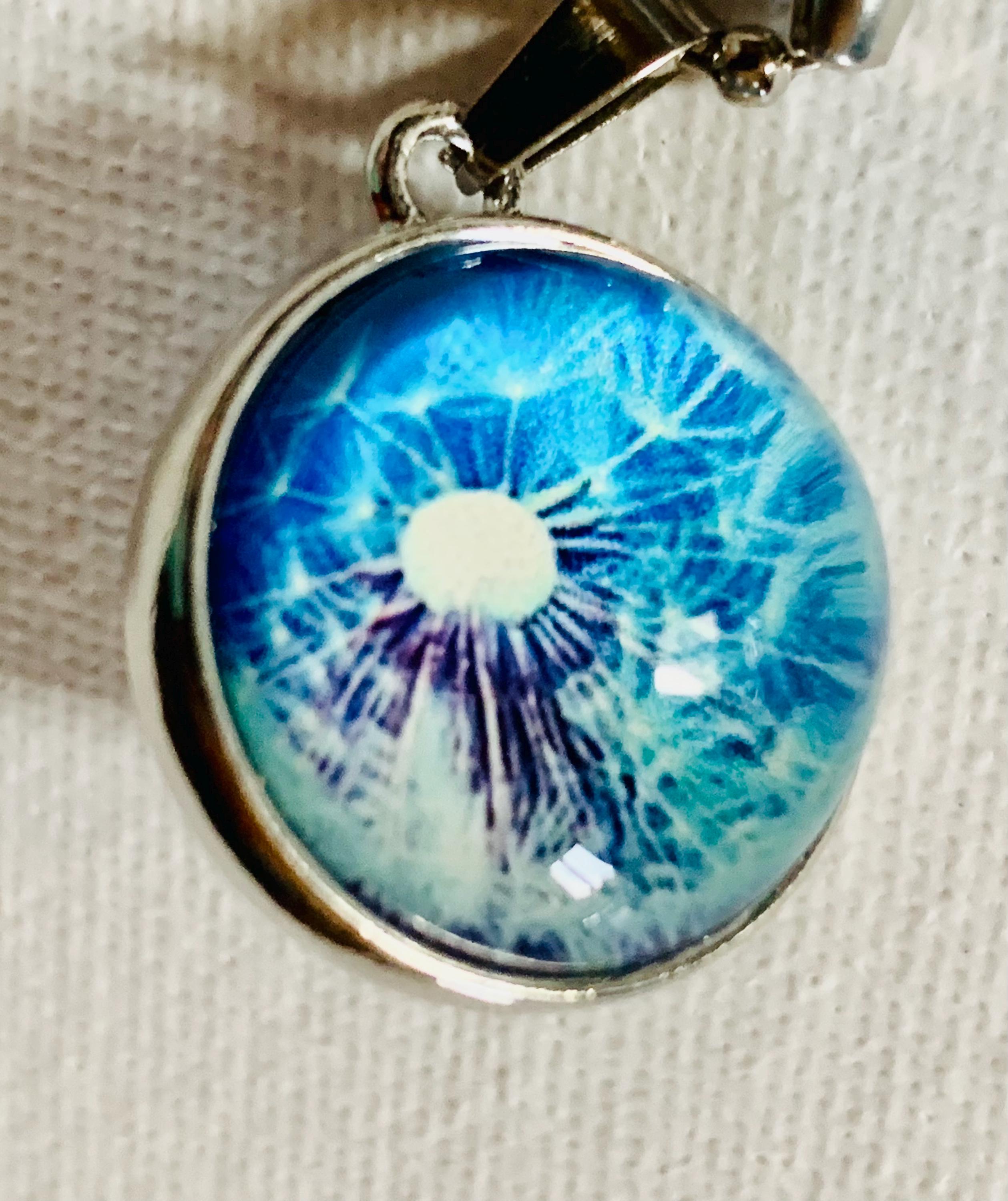 Collier Avec Boules De Verre – Joli Bijou Fantaisie Occasion, Style Bohème Ou Rétro