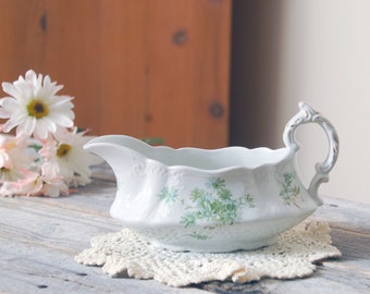 Antique W.H. Grindley & Co. porcelain gravy boat / Daisy pattern English transferware pitcher / English cottage serving ware / cottagecore