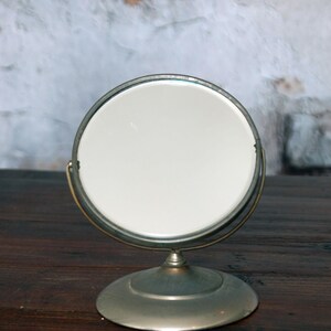 Antique shaving mirror with stand / Elite Metal Novelty Mfg table top mirror / silver shaving mirror / vintage mirror / vanity mirror bild 2