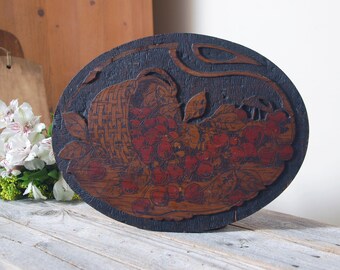 Vintage pyrography cherry basket Flemish art / wood pyrography art / burnt wood folk art / antique Flemish carved wood / oval fruit woodcut