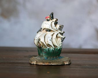 Vintage nautical cast iron sail ship bookend / cast iron clipper ship paperweight