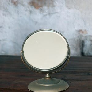 Antique shaving mirror with stand / Elite Metal Novelty Mfg table top mirror / silver shaving mirror / vintage mirror / vanity mirror bild 6
