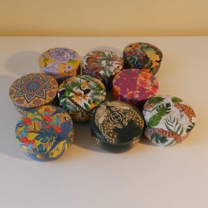 Job Lot 9 Small Patterned Tin/Craft Ideas/Gift Idea/Storage Tin/Candle Tin/Metal Container/ Collectable tin/ Country Kitchen/ Lidded Tin