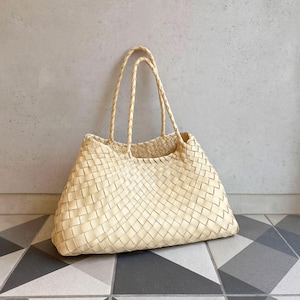 Hand-Woven Leather Tote Bag: Elegant Retro Shoulder Bag with Silk Scarf