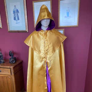 Venetian Double Satin Cape with Hood and Lining, Venetian Cloak Handmade Costume for Carnival, Halloween and Mardi Gras.