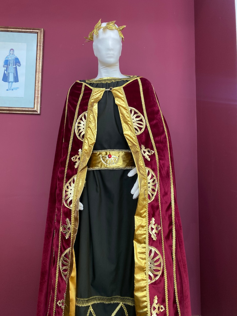 Julius Caesar Velvet Costume Roman Toga Outfit With Gold Leaf Headband — free download