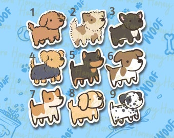 Puede incluir: Nueve pegatinas ilustradas de diferentes razas de perros, cada una con un número del 1 al 9. Las pegatinas están sobre un fondo azul con huellas de patas y la palabra "WOOF" repetida.