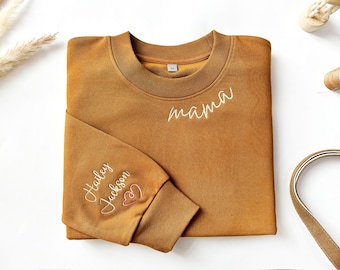 Mama Embroidered Sweatshirt,Mama Sweatshirt with Kids Name on Sleeve,Personalized Mom Sweatshirt,Custom Mom Shirt Mothers Day Gift