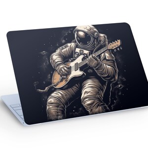Astronaut LAPTOP Skin Decal Sticker, Astronaut Muzikant Gitaar spelen in de ruimte Laptop Skin Decal - Aangepast formaat