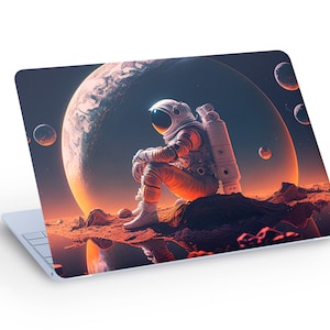 Sitzender ASTRONAUT LAPTOP SKIN Aufkleber, Astronaut Meditieren im Weltraum Laptop Skin Aufkleber - Sondergröße