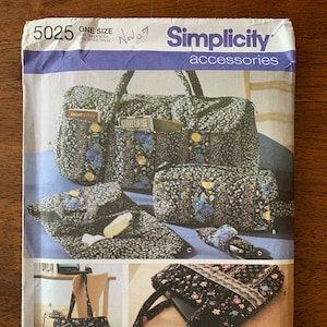SIMPLICITY #5025 Sewing Pattern Bags Accessories Organizers UNCUT/FF