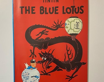 TINTIN, Tin Tin, The Blue Lotus. Vintage Comic. Softcover Book. Magnet Edition Published in 1984. English Edition.