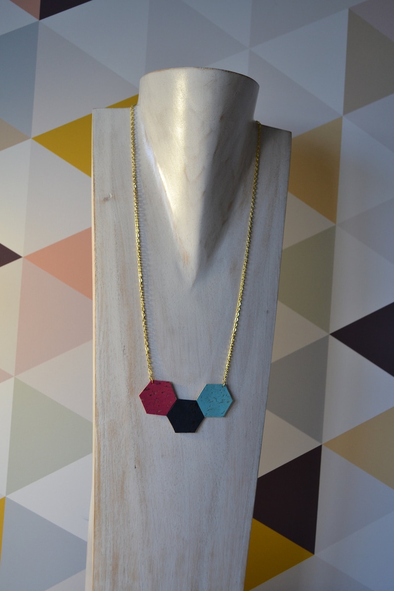 Hexagonal Multicolored Hive Collar
